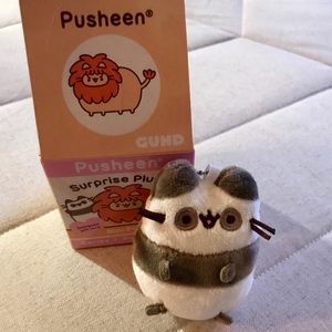 Pusheen Panda blond box Plush